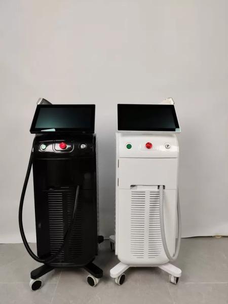 コンパクト脱毛レーザーマシン 1200W ダブルファン冷却システム