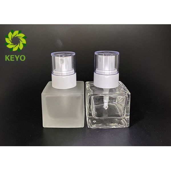 Entire Square Frosted Glass Bottle With White Plastic Sprayer In 30ml 1oz