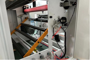 ZWC-1100D High-Speed Roll Sheet Cutter | 1100mm Wide Format Automatic Cutting Machine For Packaging Printing
