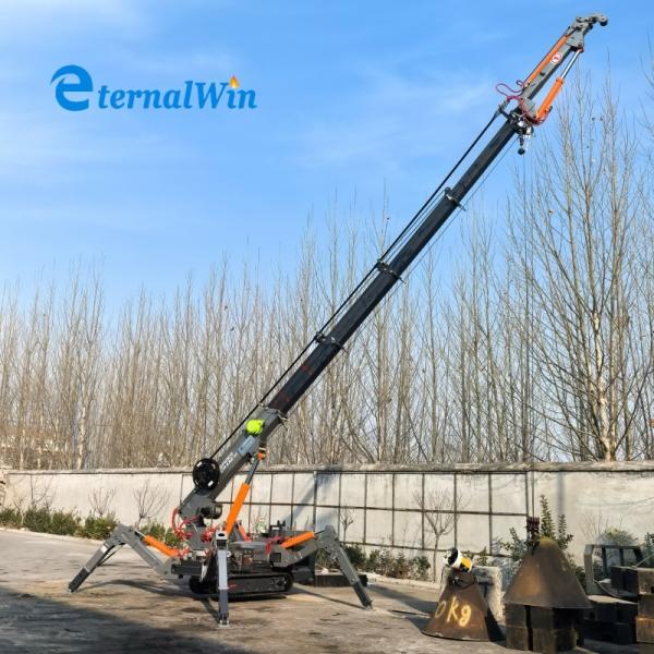 Mini grúa araña con control remoto, motor de 250 KW para elevación suave y versátil
