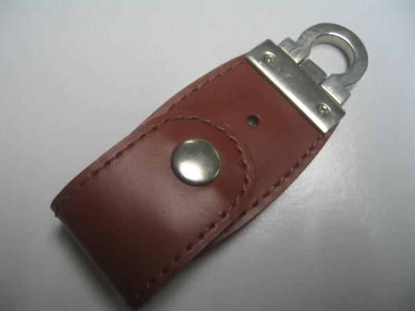 Nueva memoria USB AT-030C del cuero de la llegada