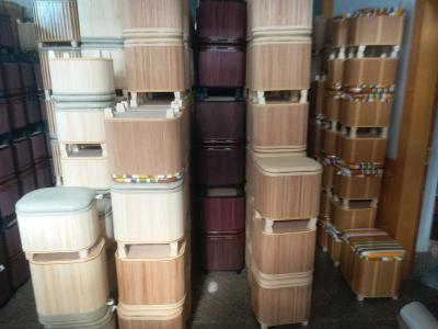 Natural Straw Household Storage Stool Grass Woven Ottoman Box Eco-Friendly Hand-Woven Grass Rattan Stools