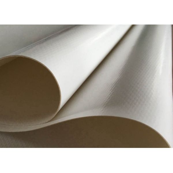 структура мембраны ПВК 1050гсм для стадиона лоснистого/опционного Матт поверхнос