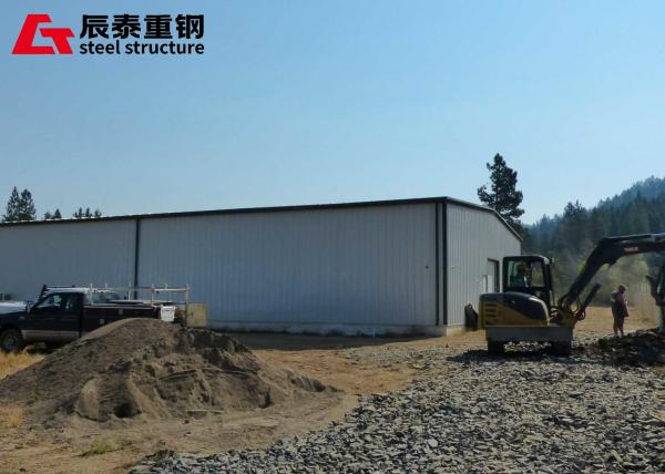 Weather Resistant Prefab Agricultural Buildings Rectangular Steel Structure Greenhouse