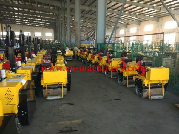 Single Drum Gasoline handheld vibrating road roller small road roller vibratory road roller