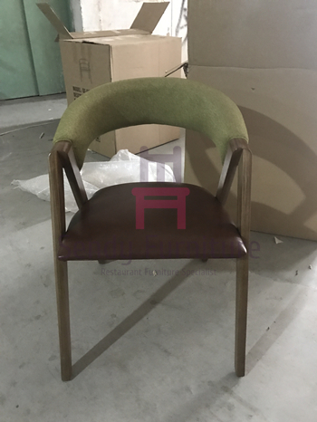 Upholstered Wood Restaurant Chairs Oak Wood Leather Soft Backrest With Crossed Armrests