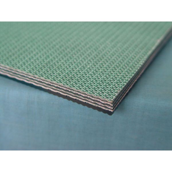 Промышленная голубая волнистая конвейерная лента зеленого цвета конвейерной ленты ПВК травы для багажа аэропорта