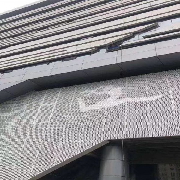 Теплоизоляция прямоугольная алюминиевая завеса с превосходной устойчивостью к по