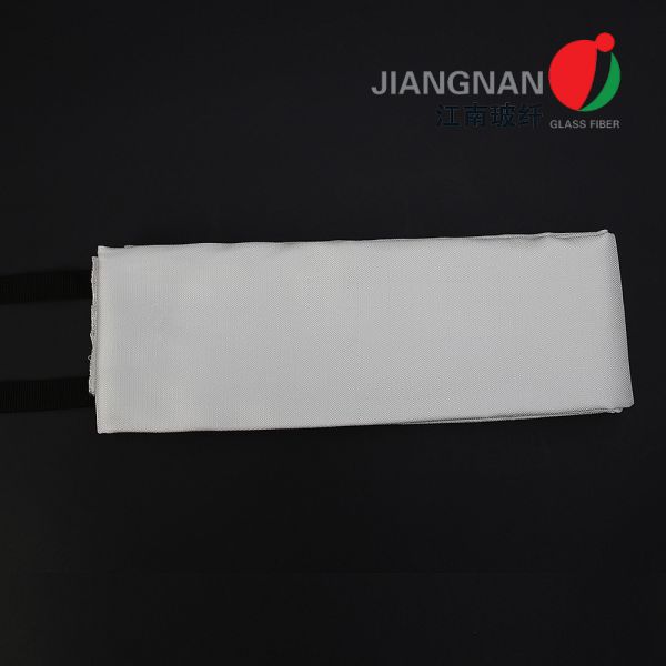 Силикон двойника BSI Kitemark покрыл одеяло CS06 огня стеклоткани анти- с одобренным BS EN1869 2019