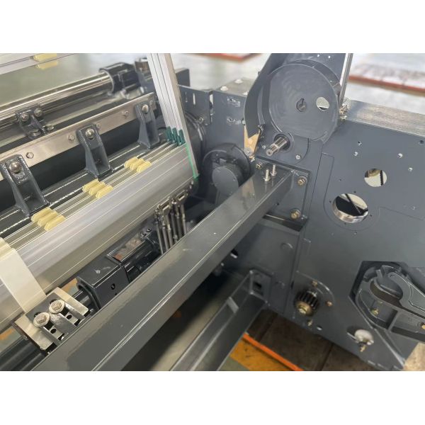 Одиночная пряжа тени сплетя машины струи воды насоса переплетая 1000RPM