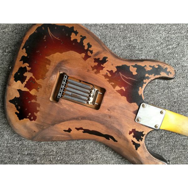 High Quality The new handmade remains ST SRV electric guitar,Do old electric guitar,Real photo,Free shipping