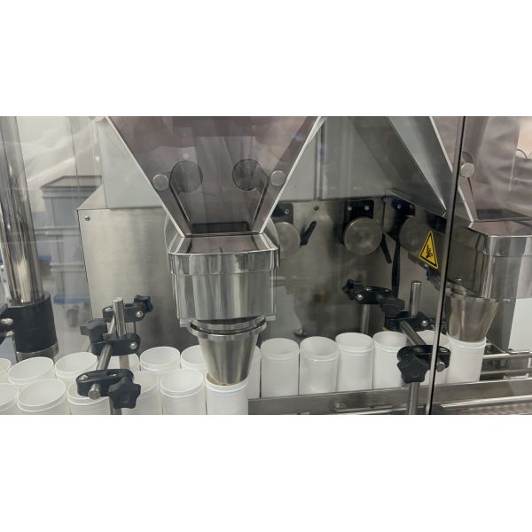 GMP Standard Dual-Channel Counting Machine with Vision+Photoelectric Inspection for Capsules and Tablets