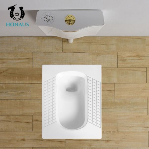Small Space Ceramic Squatting Pan Water Closet Bathroom Sanitary Ware Inodorous