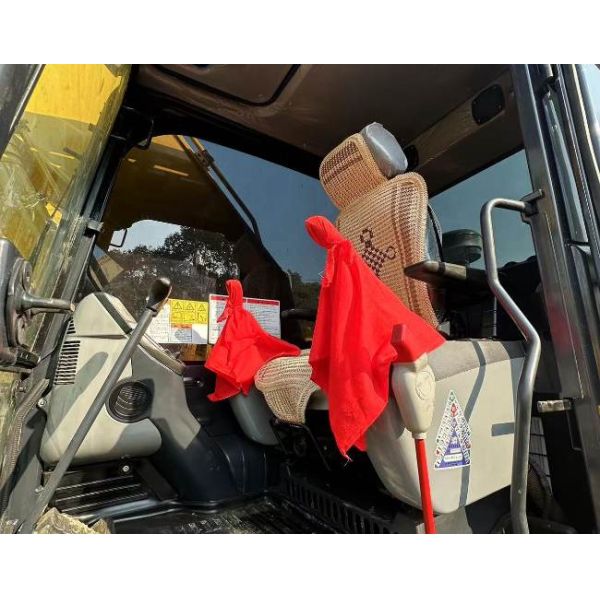 Japan Used Komatsu Excavator for sale Second Hand PC200-8 Jindongyu Machinery