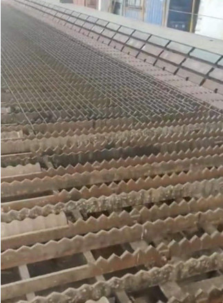 Формирующ машину кровать прокатного стана 5 тонн стальная охлаждая