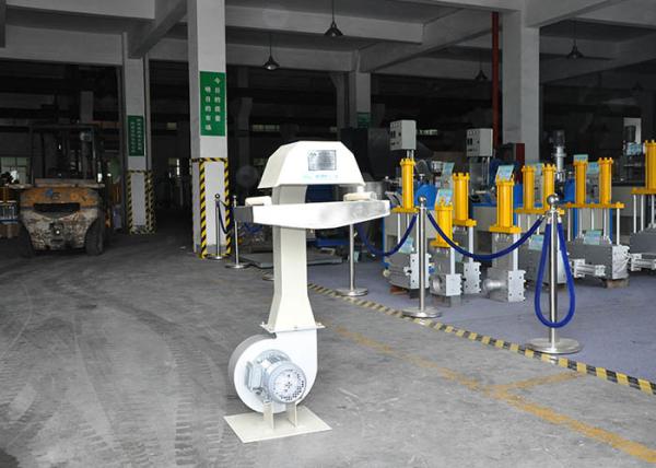 Simple Structure Plastic Blowing Machine Noise ≤82dB Max Wind Quantity 2800m3/H