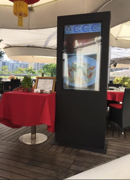 65inch High Brightness 2500nits Outdoor LCD Digital Totem Fan Cooling System Advertising Outdoor LCD Digital Signage