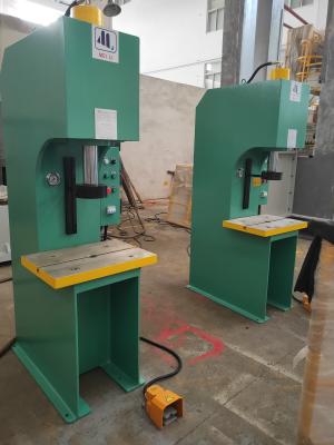 Máquina padrão da imprensa hidráulica do quadro de 8Mpa 3kw 10T C para montar