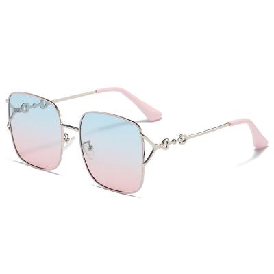 Os óculos de sol quadrados do quadro do metal personalizaram Logo Curved Temples