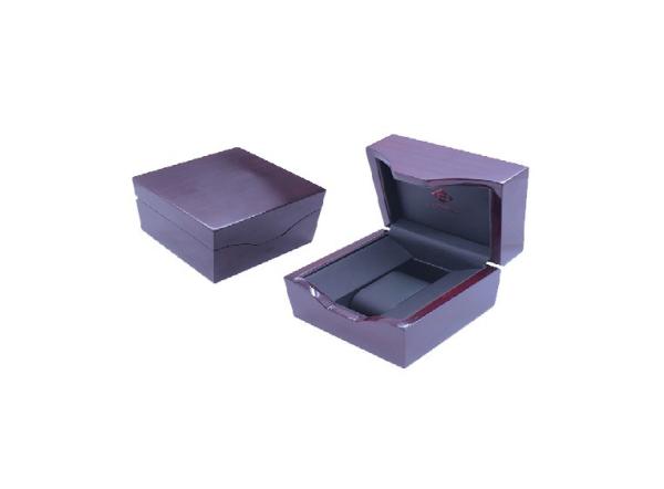 High Glossy Piano Finish LED Watch Display Case Box For Single Packaging