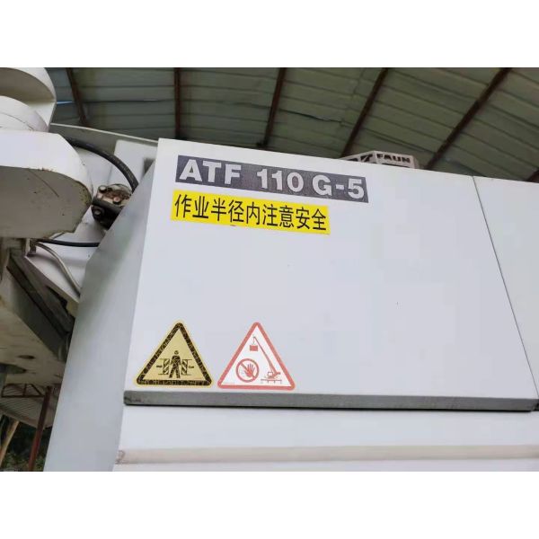 Eaton Hydraulic Pump and 3000 Working Hours Used Truck Crane ATF110G for Heavy Lifting