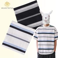 Amigable a la piel, cómodo, transpirable, buena textura, hilo teñido, tejido de algodón rayado para camiseta