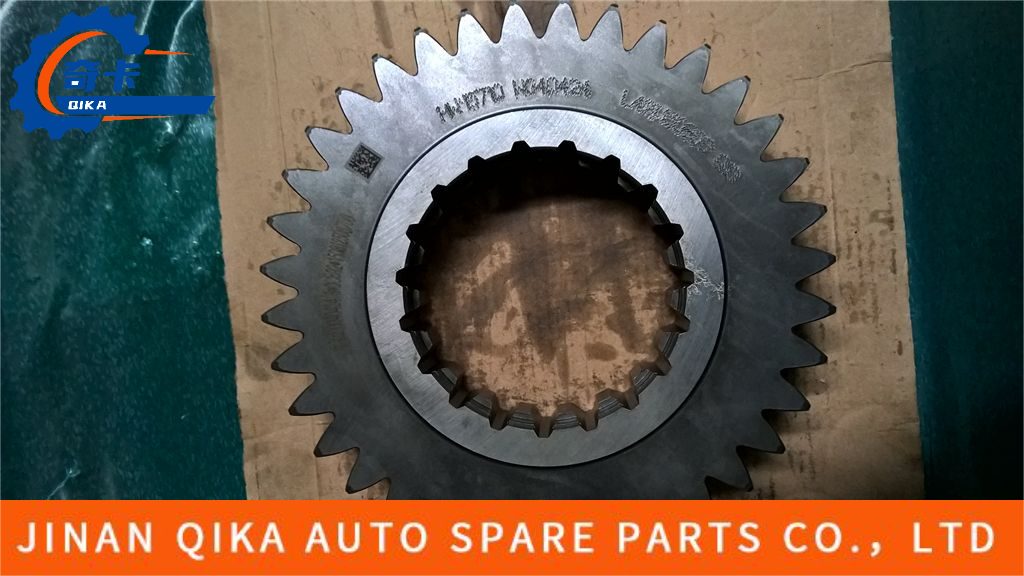 Zero Defect Spindle Four Gear Howo Truck Spare Parts GearBox Wg2210040424