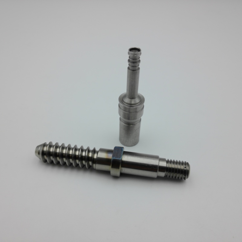 Medical Long Slender Shaft Helical Groove CNC Bar Turning Machining