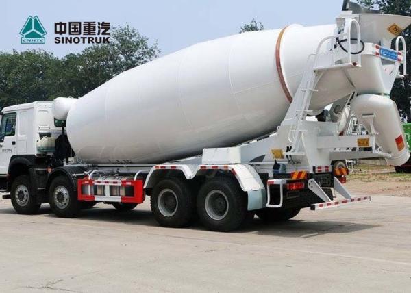 Durable SINOTRUK HOWO EURO 2 371HP Concrete Mixer Truck 8X4 10CBM 12CBM 12 Wheels