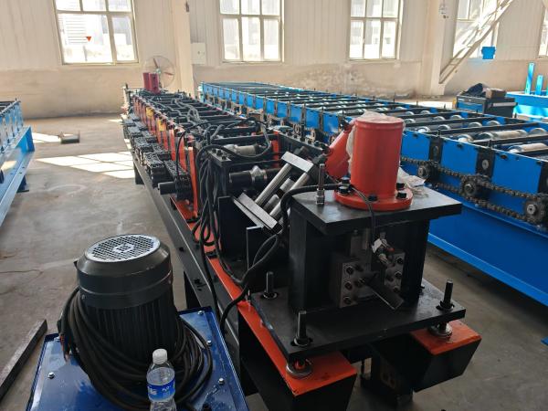 Machines de formage de rouleaux de quilles légères à broche métallique et à voie