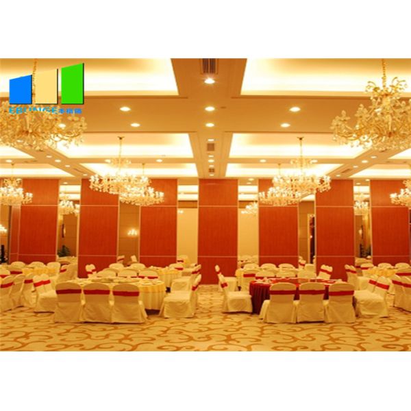 Hotel Room Divider Folding Door Divider Customized Color Movable Partition Wall For Interior Design