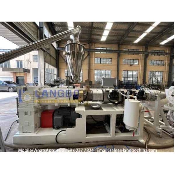 Máquina de producción de extrusión para la fabricación de tubos corrugados de cable y conductos de riego por goteo de PVC plástico