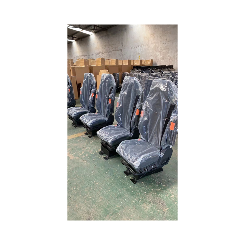 Customized Air Suspension Truck Seat for Heavy Duty Schaman SINOTRUCK HOWO Year 2009-