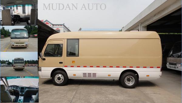 Rear Open Door 6 Meter Transporter Minivan Coaster Type Sealed Mini Van With Yuchai Engine