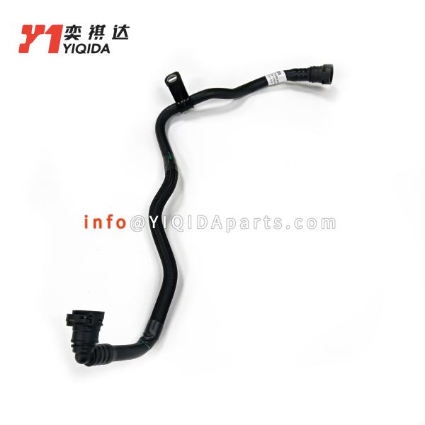 31368673 Radiator Plastic Pipe Volvo XC60 XC40 Car Radiator Pipe
