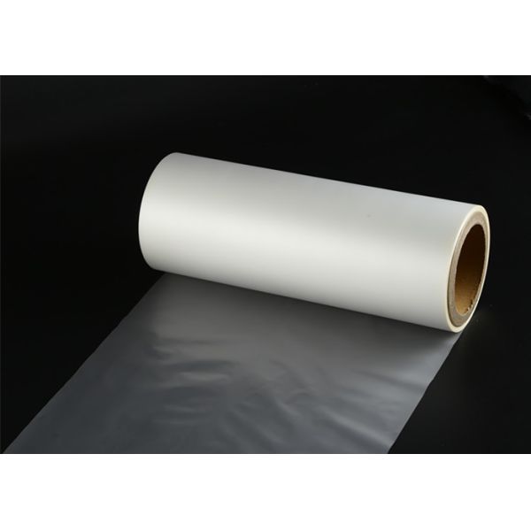 Largeur thermique 23miu de BOPP Matt Lamination Packaging Film 4000m
