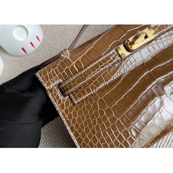 22cm Crocodile Leather Handbags , Tobacco Leather Square Bag