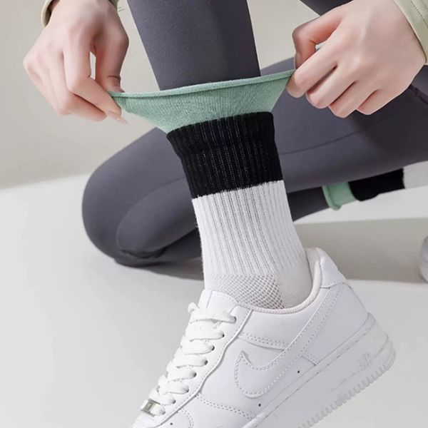 Colorier Gymnase Souliers de yoga non glissants Femmes Pilates Équipage Souliers de prise