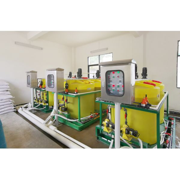 Integrated Automatic Dosing System Dosing Device PLC Control