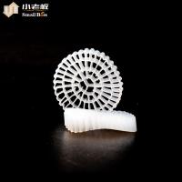 Mbbr Aquarium Filter PE plástico Material 1600M2/M3 para piscicultura