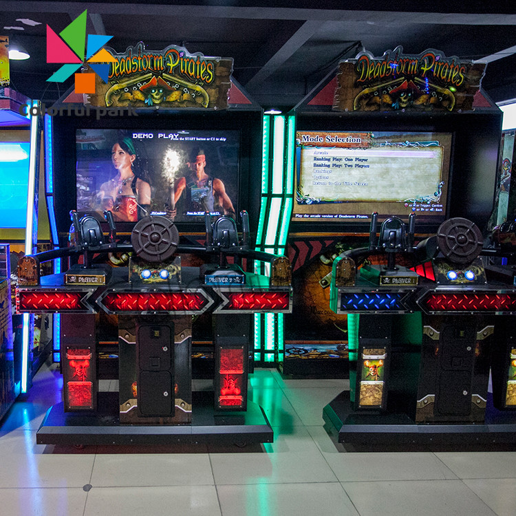 2 игрока снимая аркаду подвергают Rambo механической обработке снимая доску деревянной рамки акриловую
