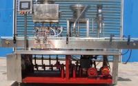 Remplissage de bouteilles et machine de capsulage 2500bottles/Hr de 1KG Chili Sauce Paste Liquid Automatic