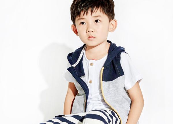 Spring / Fall Kids Boys Clothes Boys Zip Up Hoodies Sleeveless Vest Outfits