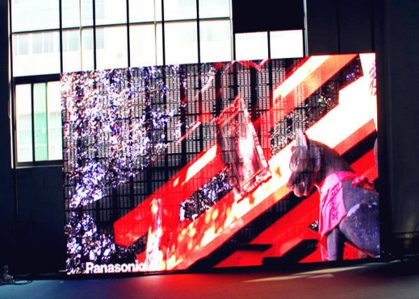 RGB Glass Wall LED Curtain Display High Transparency IP67 160 Degree 1R1G1B