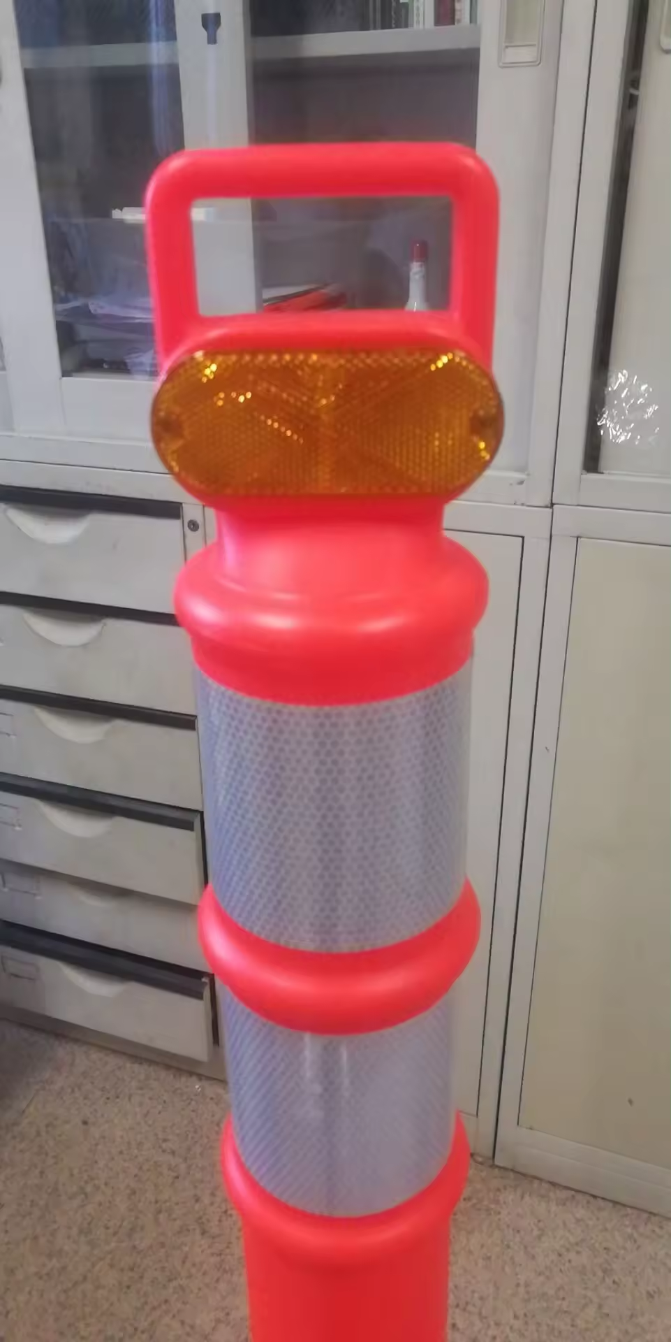 Flexible Road Safety Traffic Bollard with Top Post for Parking and Traffic Control