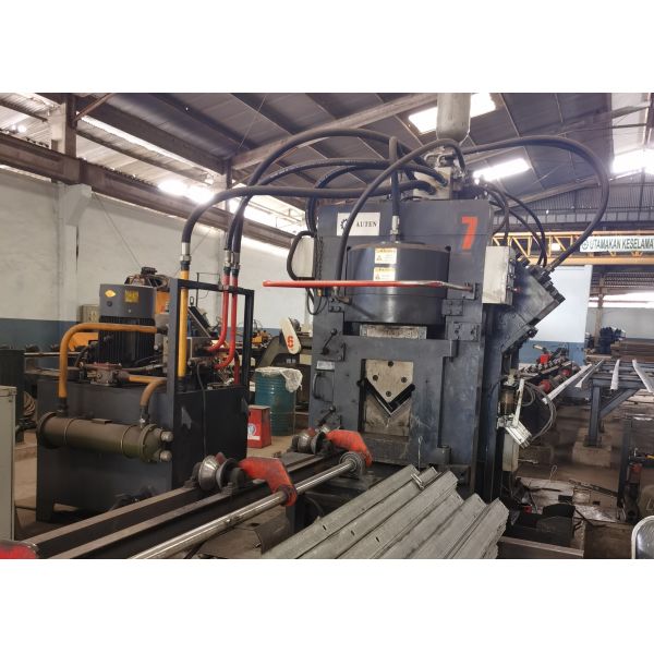 Electrical Power Infrastructure CNC Angle Steel Punching Line Steel Structure Fabrication