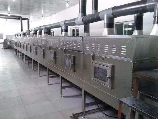 10kw Industrial Continuous Microwave Oven / Industrial Microwave Vacuum Dryer For Ginger Powder