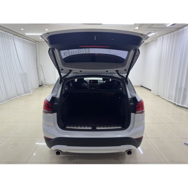 BMW X1 2021 Facelift sDrive20Li Fashion Edition