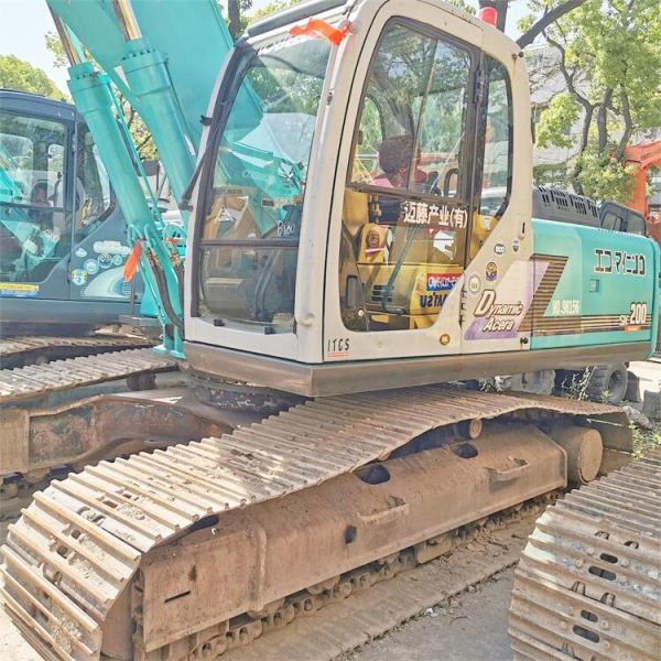 Excavadora de 20 toneladas SK200-6 Kobelco de Japón en buen estado en Shanghai Original 2017