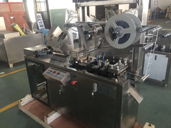 Pharmaceutical Automatic 5.5Kw Capsule Blister Packing Machine
